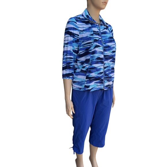 Chico's Zenergy 3 XL 16 Travel 2 Piece Set Blue Wave Jacket Capri Cargo Pants - Picture 10 of 13